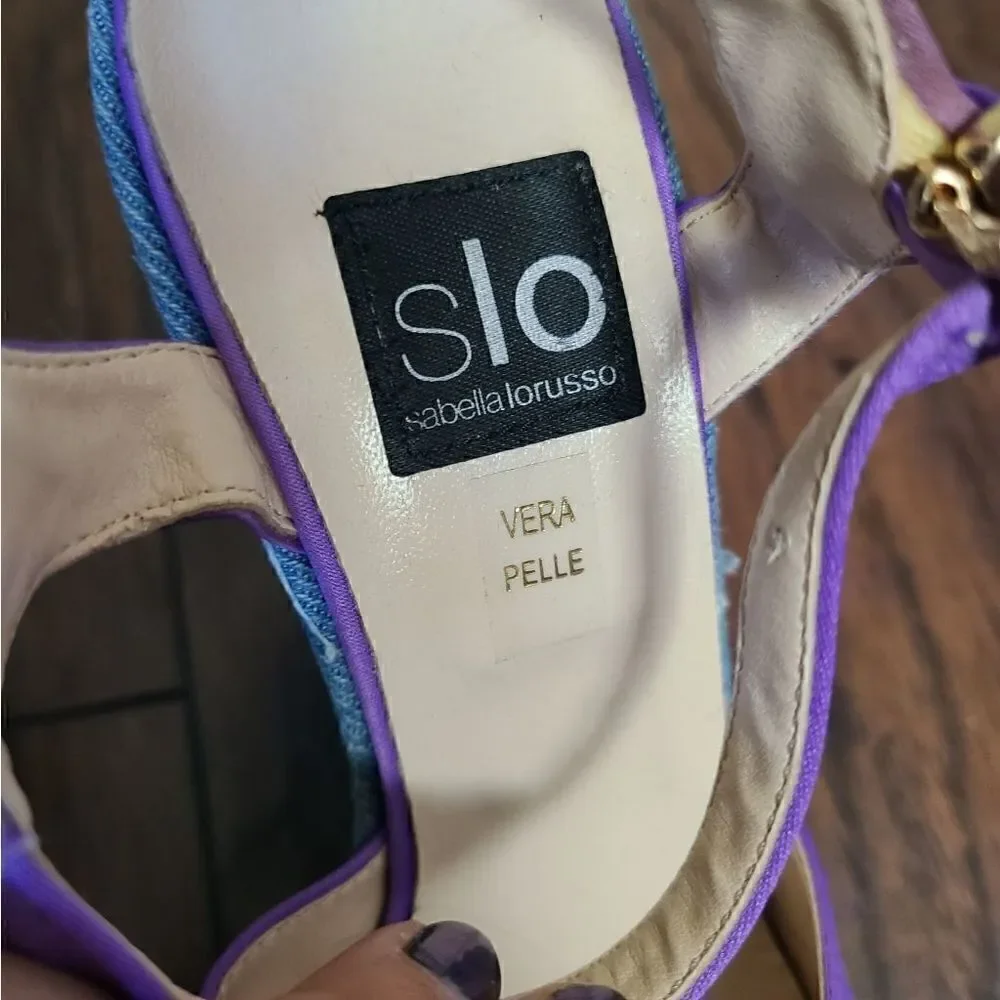 NWOT Isabella Lorusso Vera Wedges